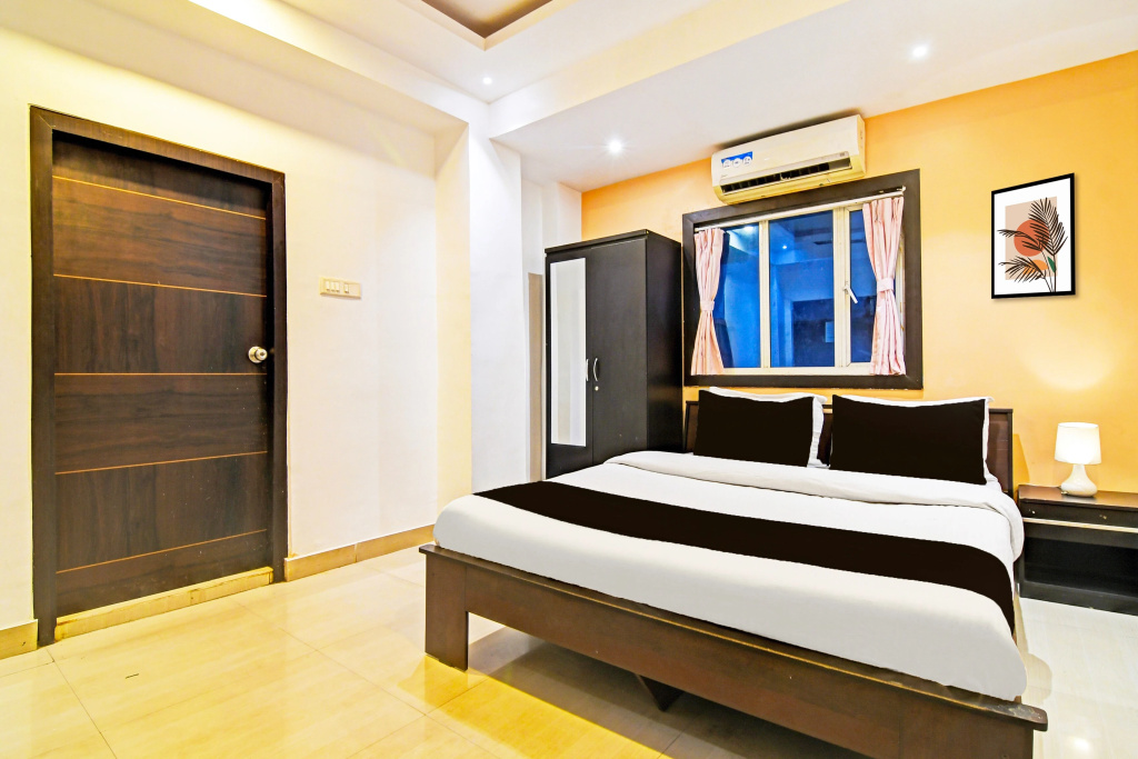 Super Hotel O Baguiati Formerly GR Hospitality