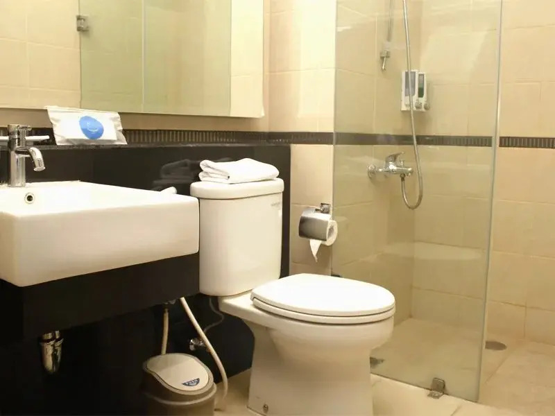 BAMBOO INN HOTEL & CAFE