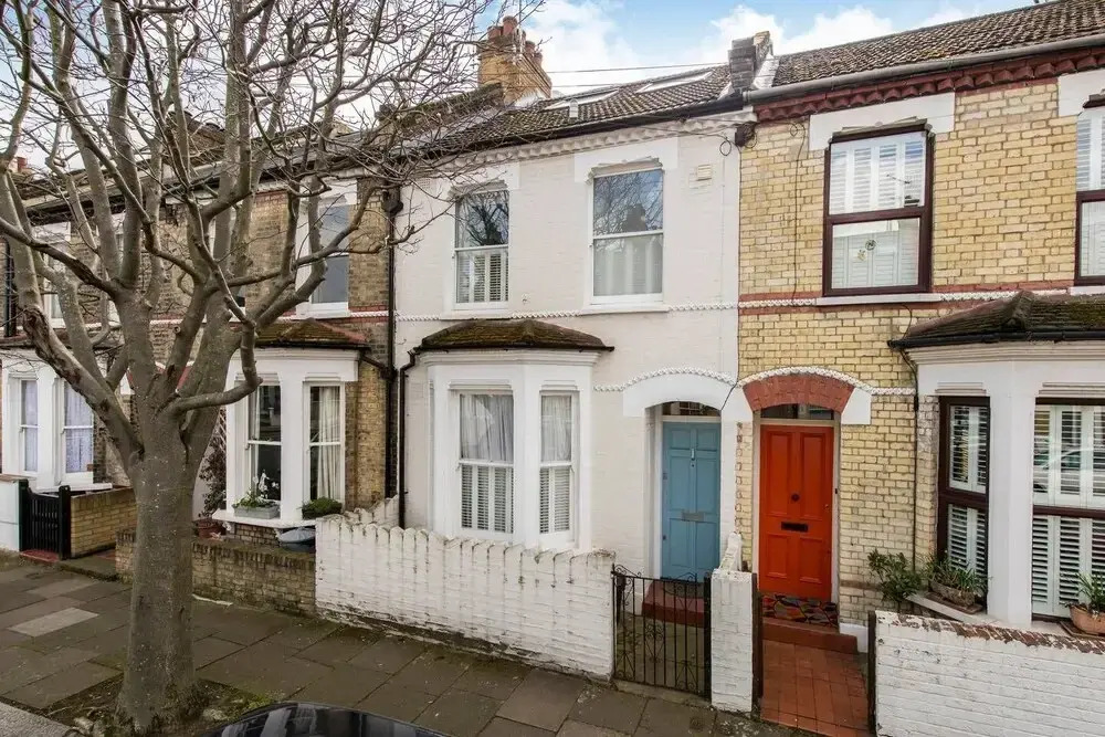 Fabulously British 3 Bed House near Battersea Park