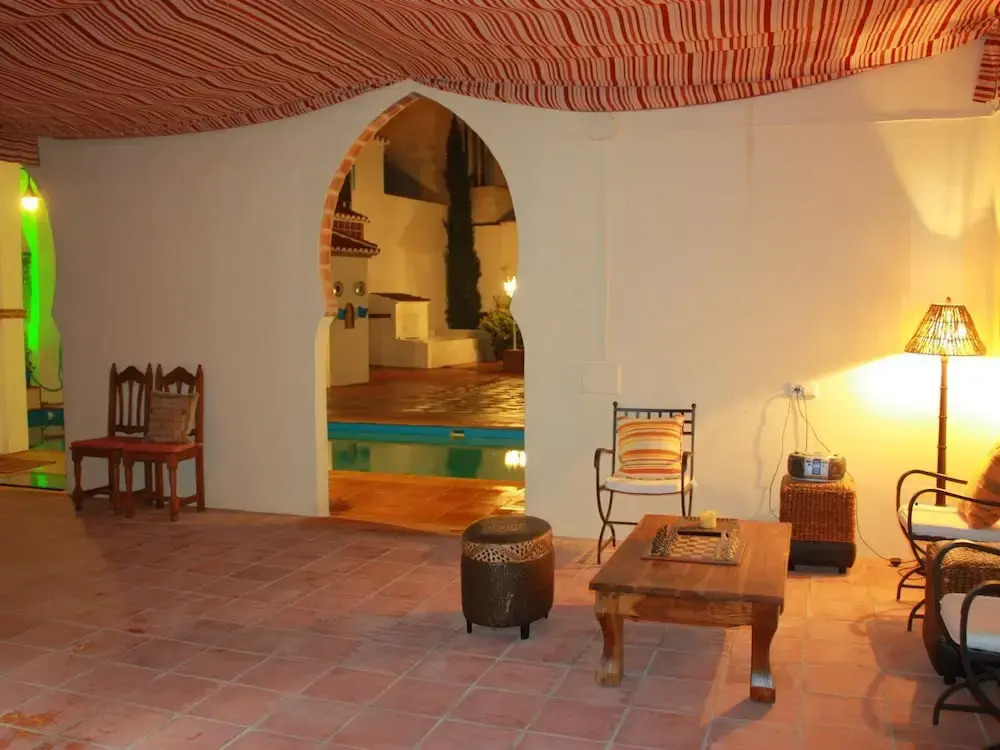 Holiday home in a pretty enclave (La Joya).