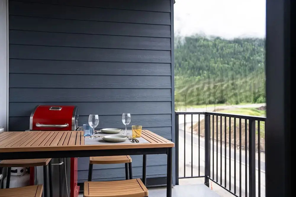 Summit Views by Revelstoke Vacations