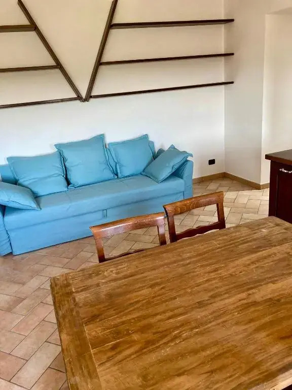 S214 - Sirolo, Trilocale Con Giardino in Zona Tranquilla