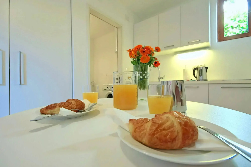 Al Mare Apartments