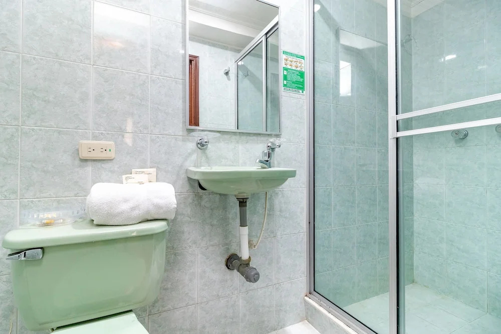 Hotel Americano - Torre Colpatria