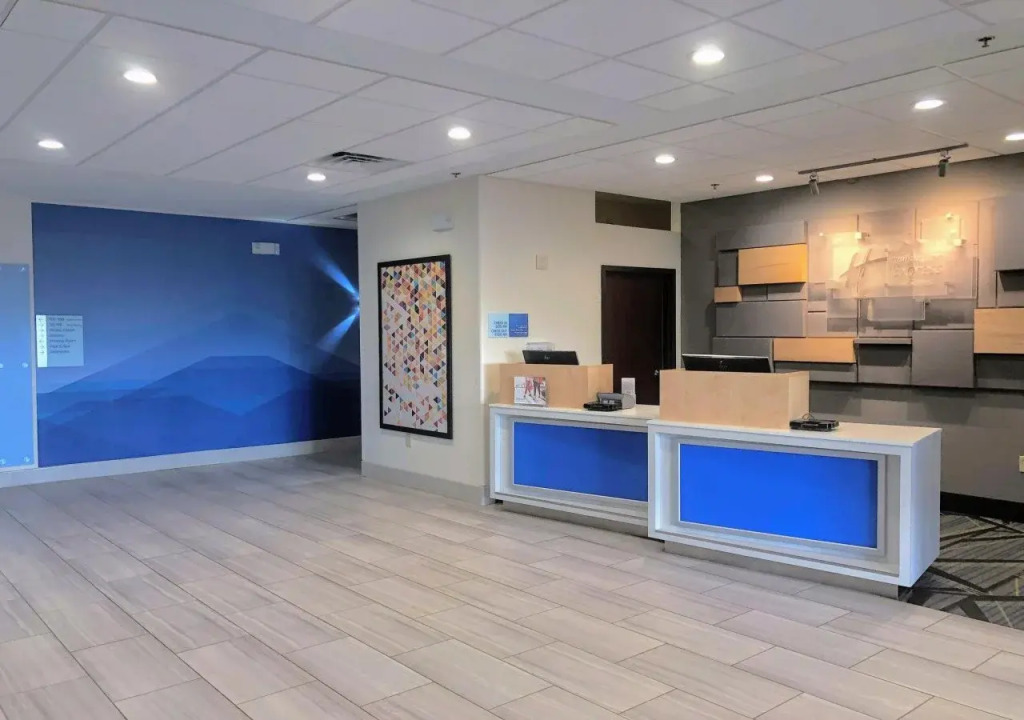 Holiday Inn Express & Suites Hearne by IHG