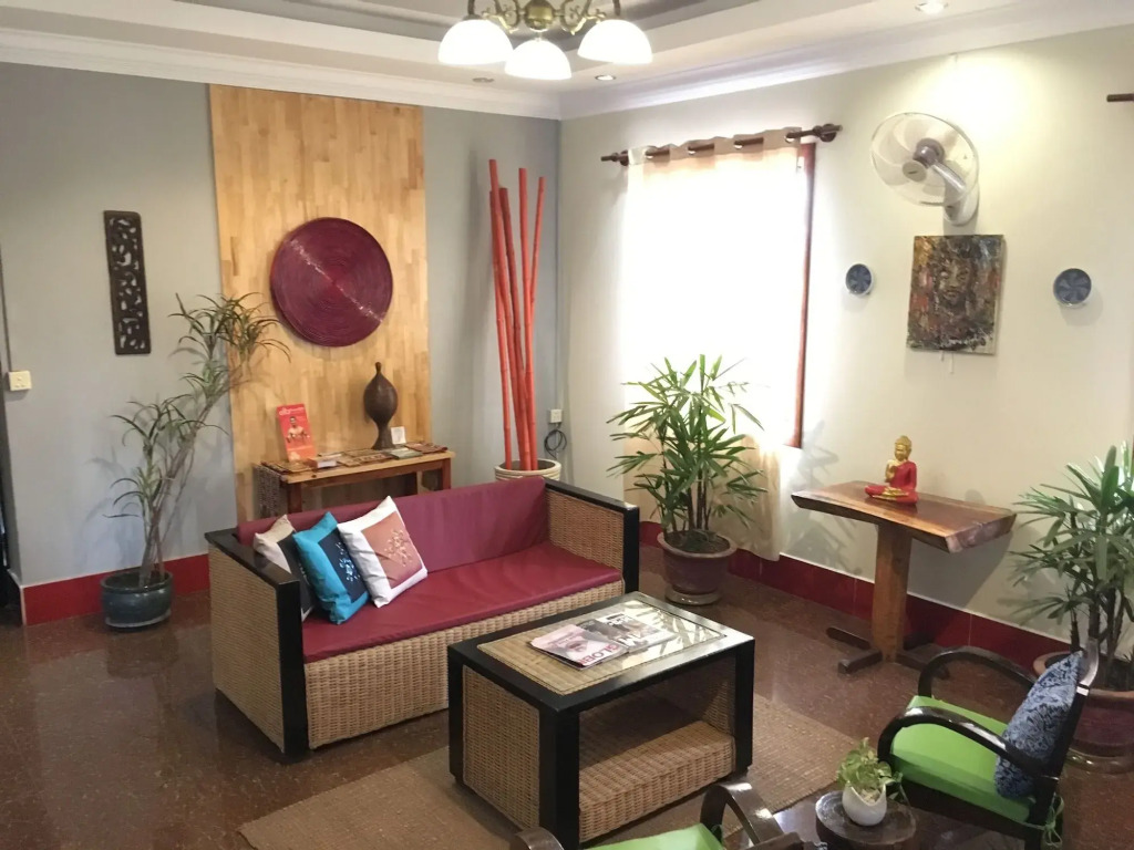 The Cashew Nut Guesthouse