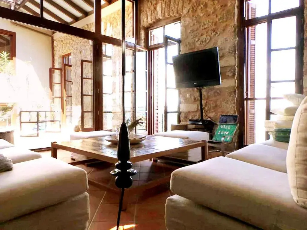 Gytheio Retreat, Panoramic Sea View apartment