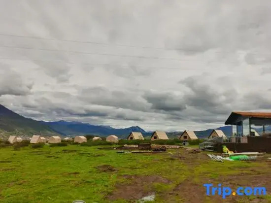 Songpan Frontier Yunding Homestay Campsite
