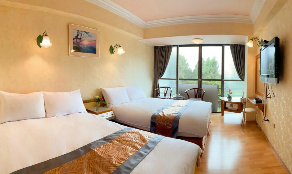Kao Feng Hotel