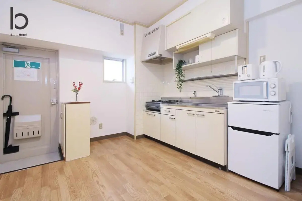 bHotel135 1 BR for 4 ppl mins walk to Peace Park