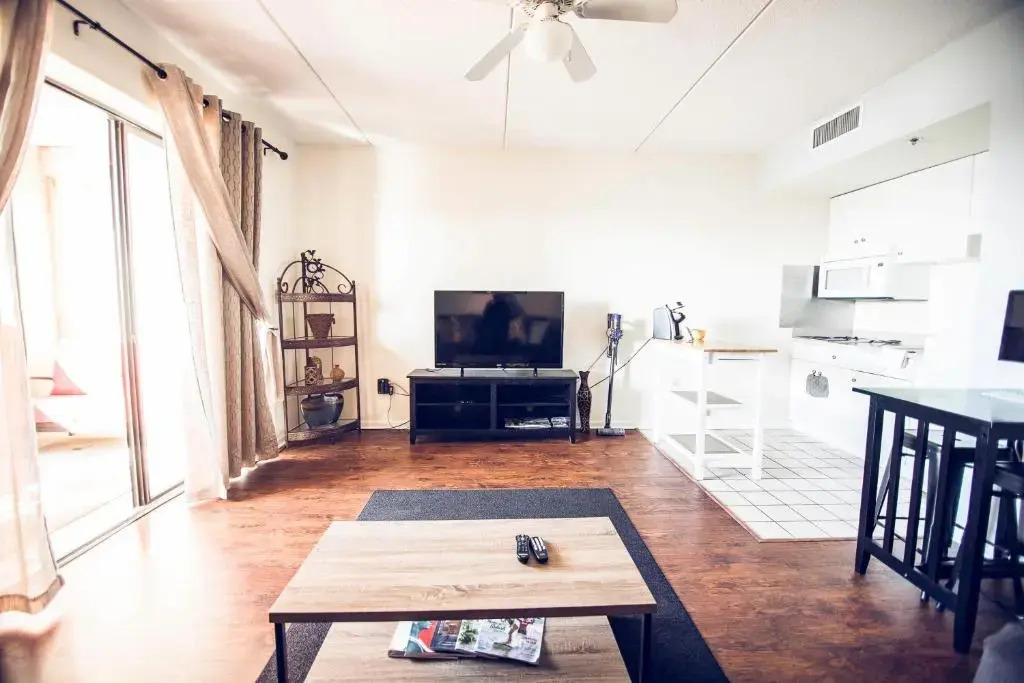 Water Street Retreats 03