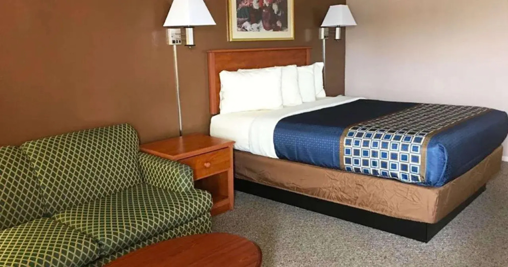 Amber Inn