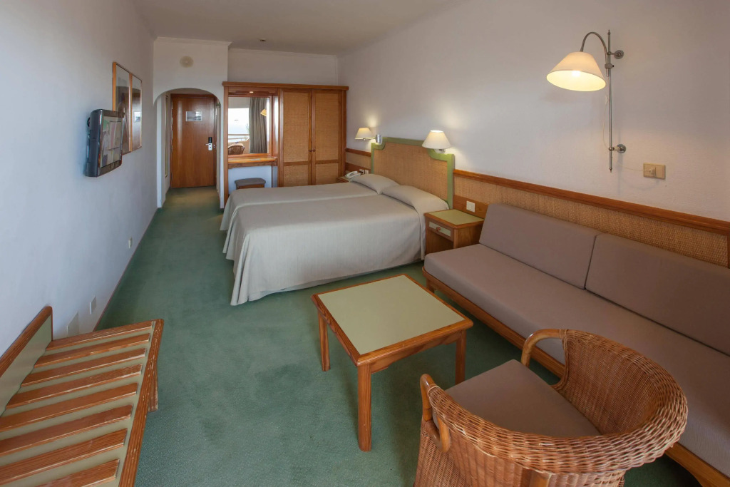 Abora Continental by Lopesan Hotels
