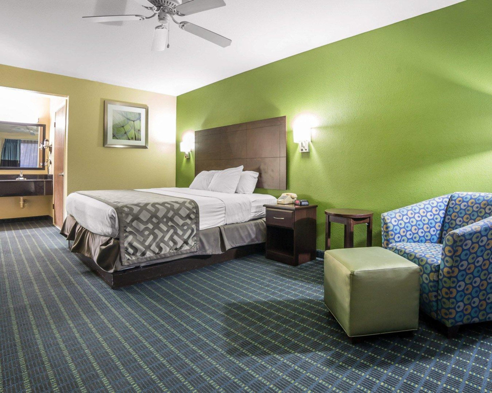 Pacific Coast Inn