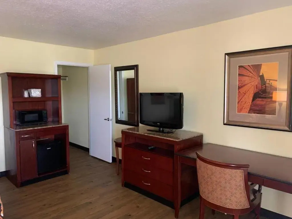 Inn On The Green Florida