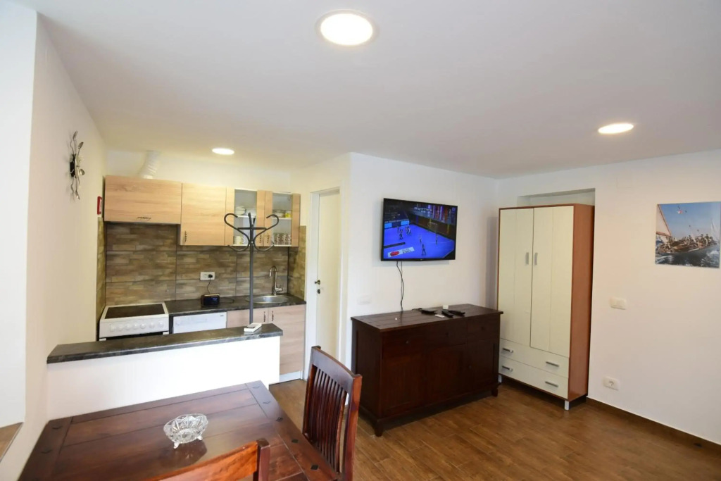 Apartment Bea with FREE BIKE and BIKE STORAGE