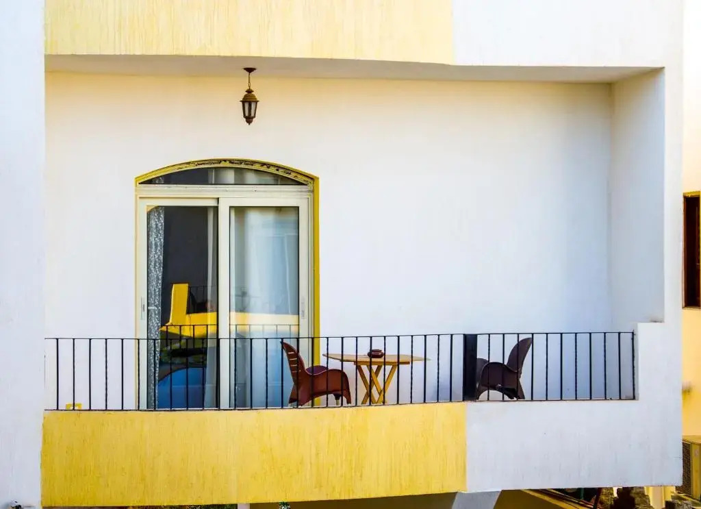New Yalla Hotel