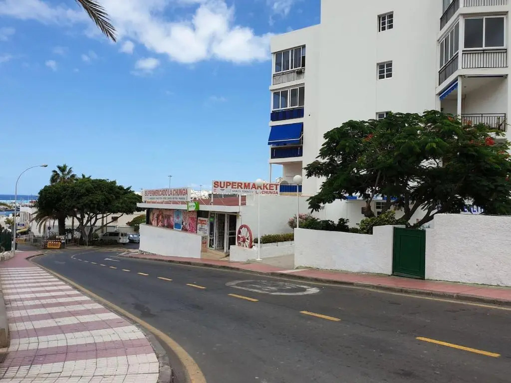 Casa Azul only 200 meters to the beach, free wifi, balcony