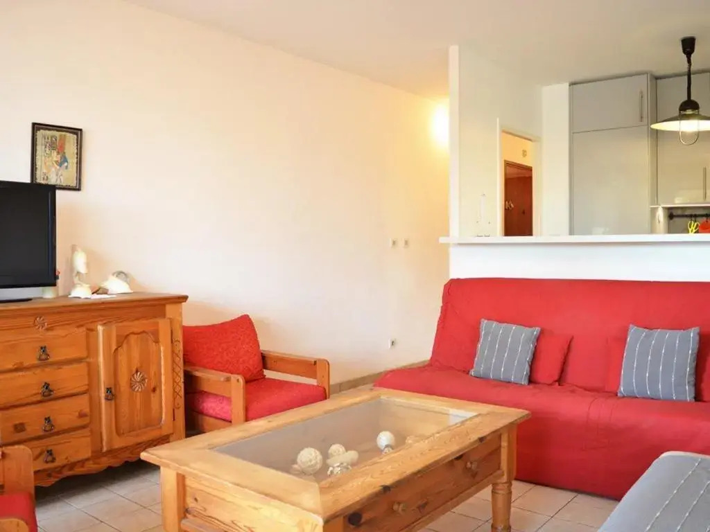 Appartement Le Lavandou, 2 pièces, 4 personnes - FR-1-251-218