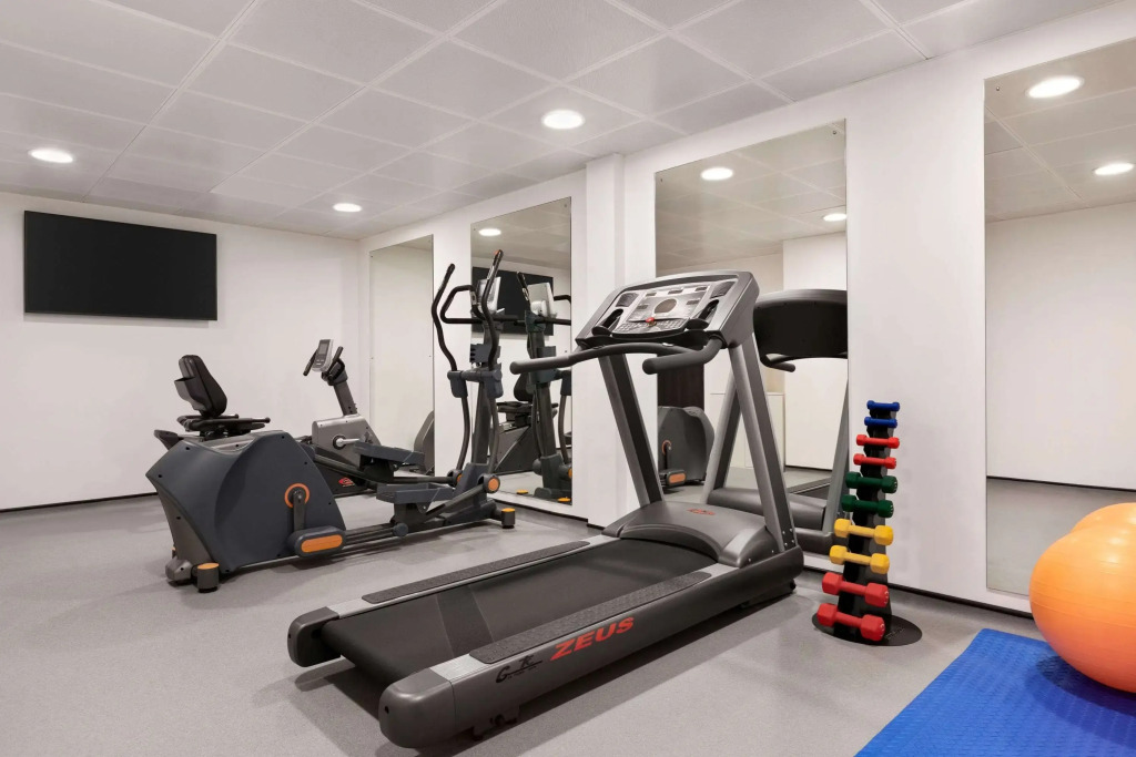 Ramada by Wyndham Cobham