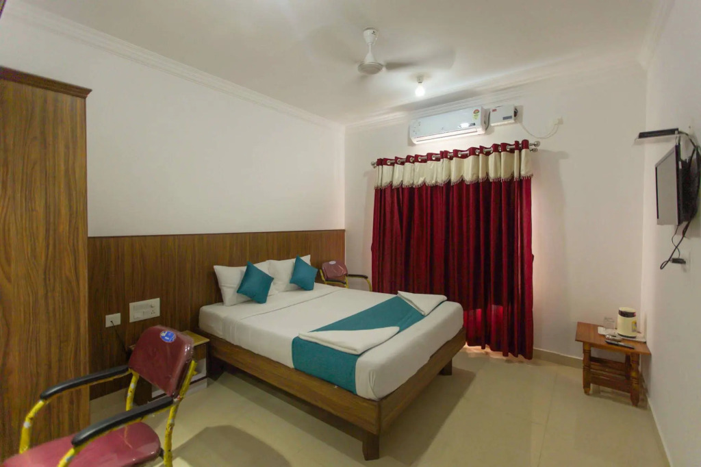 OYO 373 Hotel Grand Inn