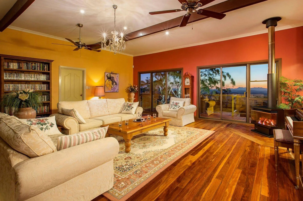 Avocado Sunset Bed & Breakfast
