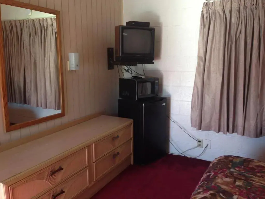 Lamplighter Motel