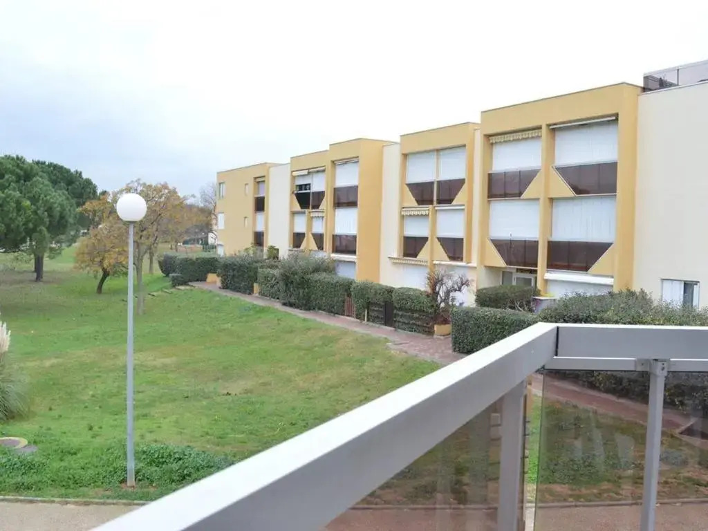 Appartement Le Grau-du-Roi, 2 pièces, 6 personnes - FR-1-250-105