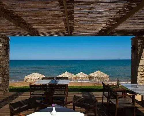 The Mini Beach Hotel