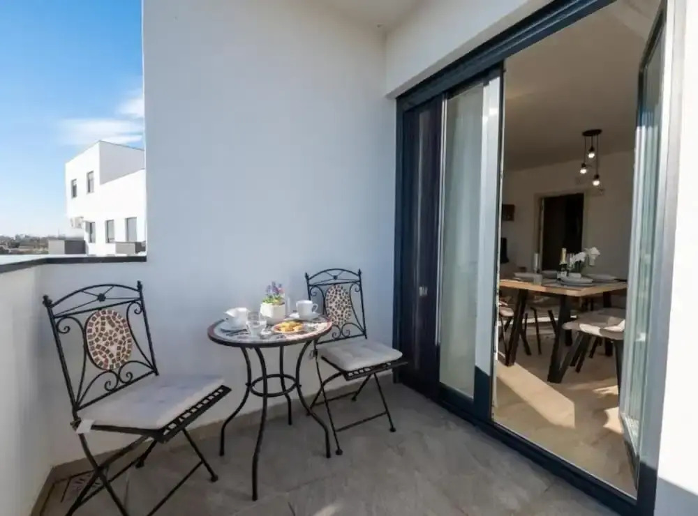 Apartman Kona - Modern Comfort With 2 Parking Spaces