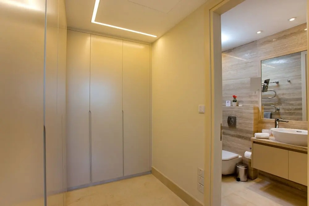 The Arc Ship Exclusive Apartment