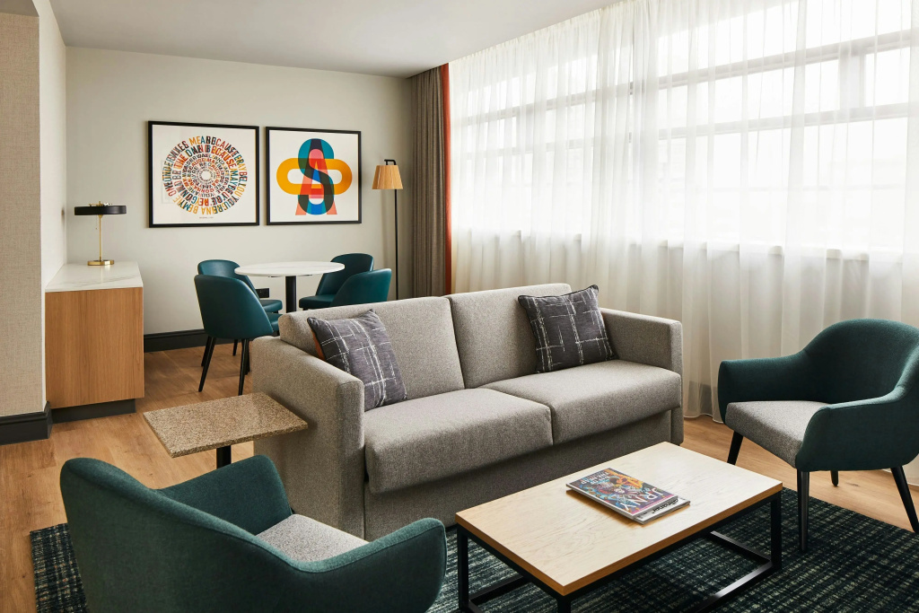 Отель Manchester Marriott Hotel Piccadilly