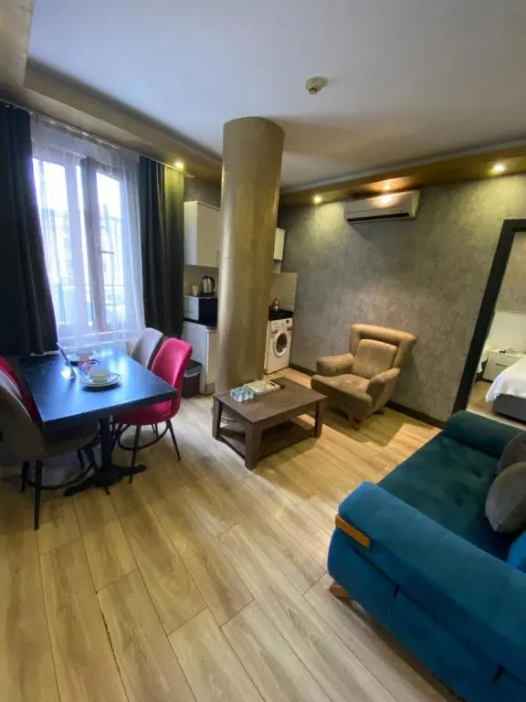 Dolce Vita Suite Hotel
