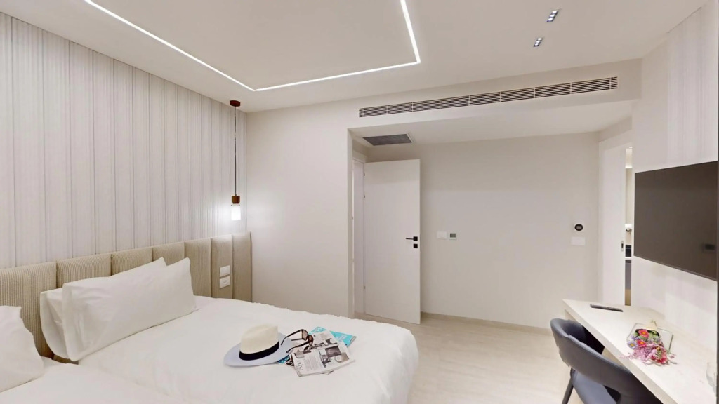 KING DAVID RESIDENCES - Pool & Gym