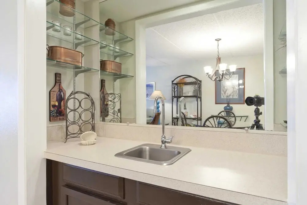 Edgewater Condominium 404