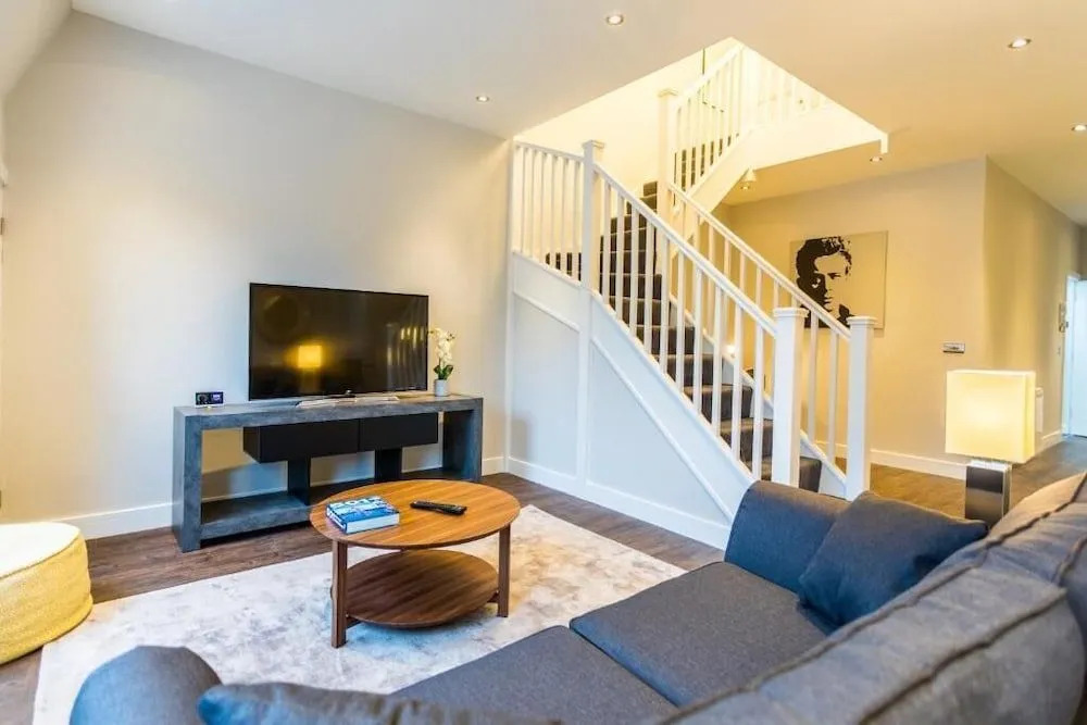 Suite Life Serviced Apartments - Old Town