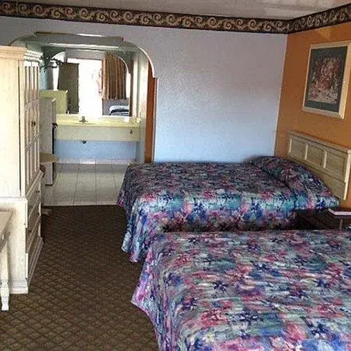 VIP Inn and Suites Cudahy
