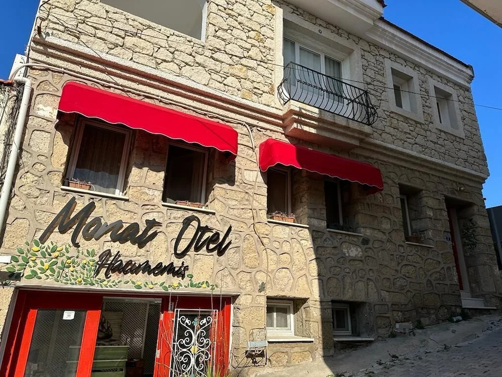 Monat Otel Hacimemis