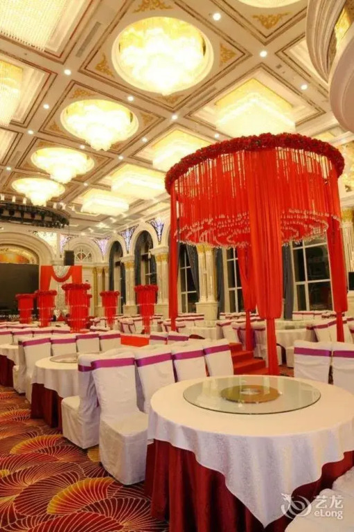 Run Zeng Hotel