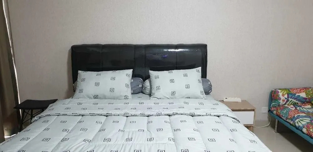 Exclusive Stay in U Residence 3