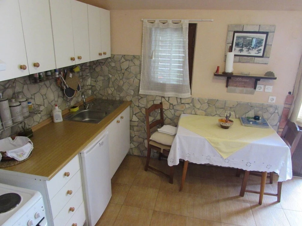 Charming Unique Apartment For 4