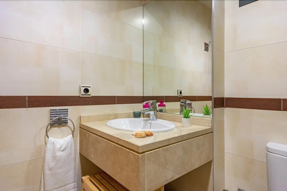 Ground Floor Terrace Apartment in Alamar Ref 31