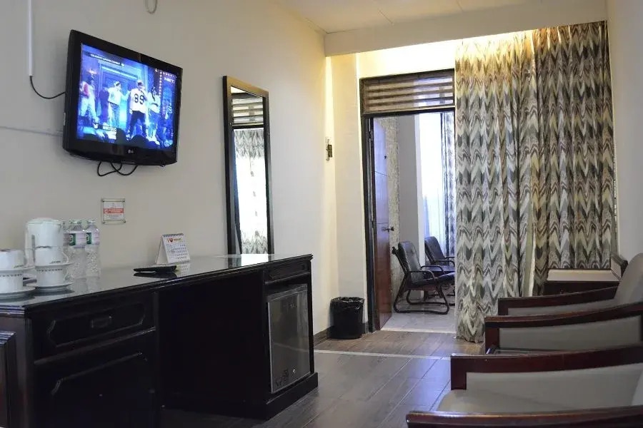 Lima's hotel