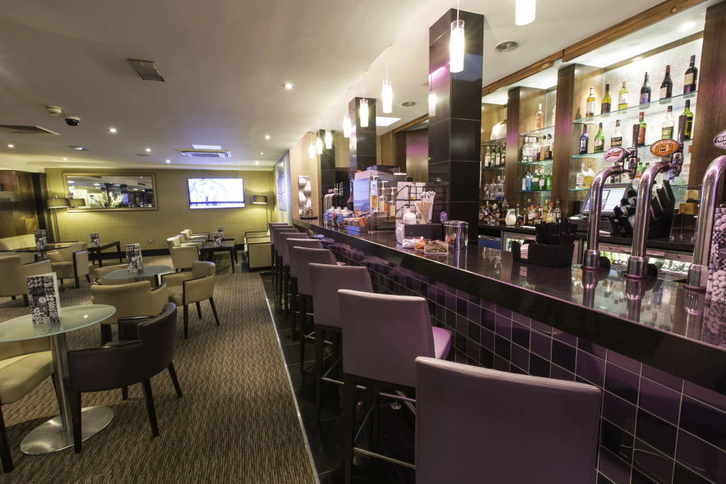 Crowne Plaza London Ealing by IHG