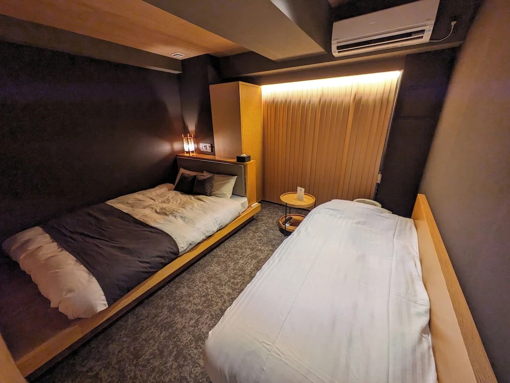 HOTEL TOMOS ASAKUSA