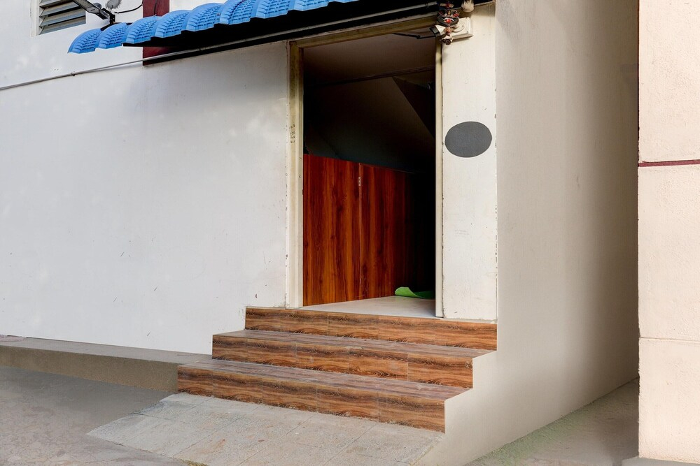 Hotel O Nanmangalam Forestview Chennai