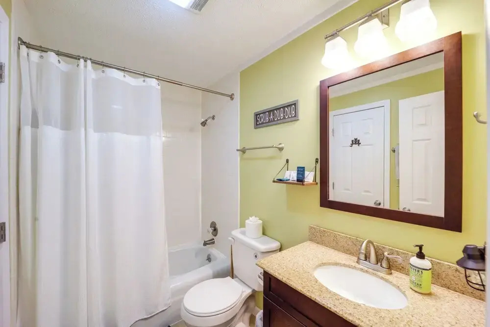 Walk to Ski & Golf: Sugar Mountain Condo!