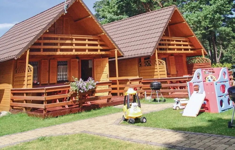 Cozy Home In Jaroslawiec With Wifi