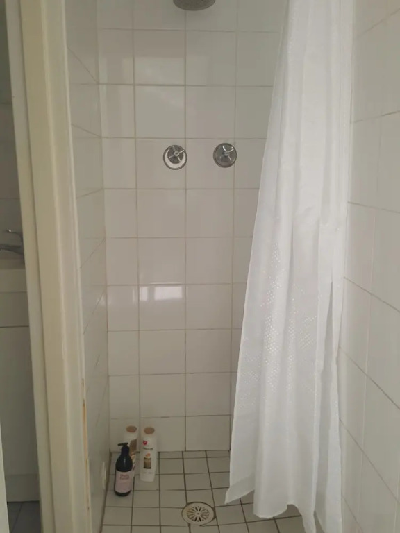 BUDGET BUDGET Marlborough St Apartments