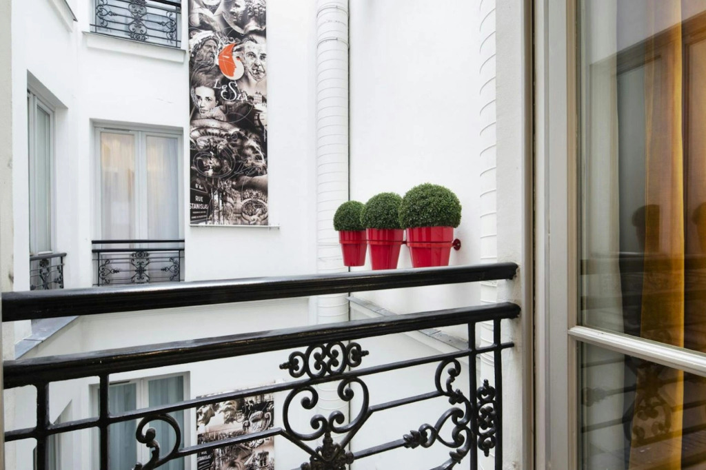 Hotel Le Six